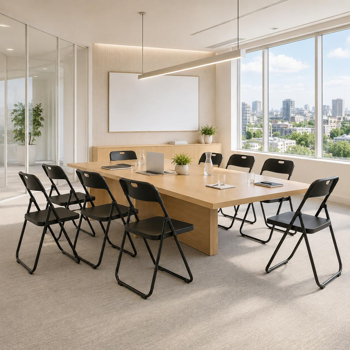 Black Plastic Folding Chairs O834