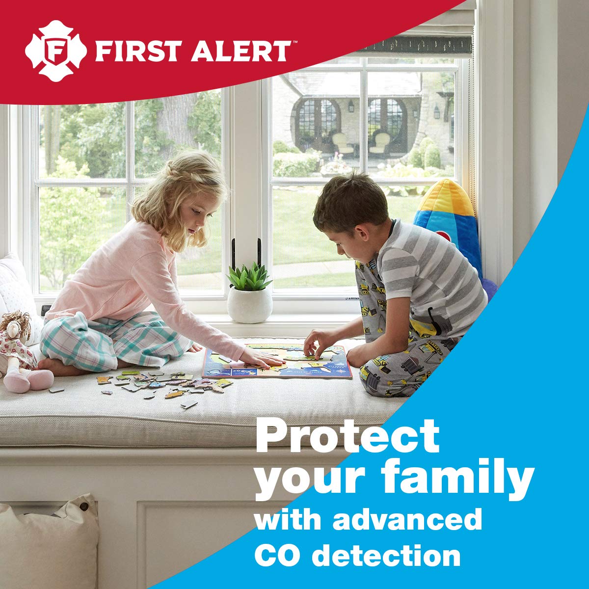 Plug in Carbon Monoxide Alarm with Digital Display X98321
