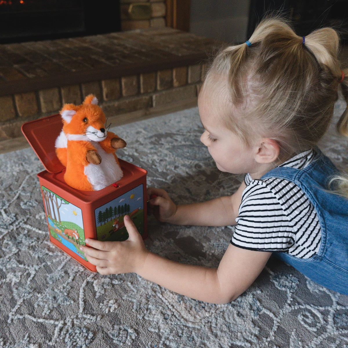 Plush Pop-Up Jack in the Box B25597